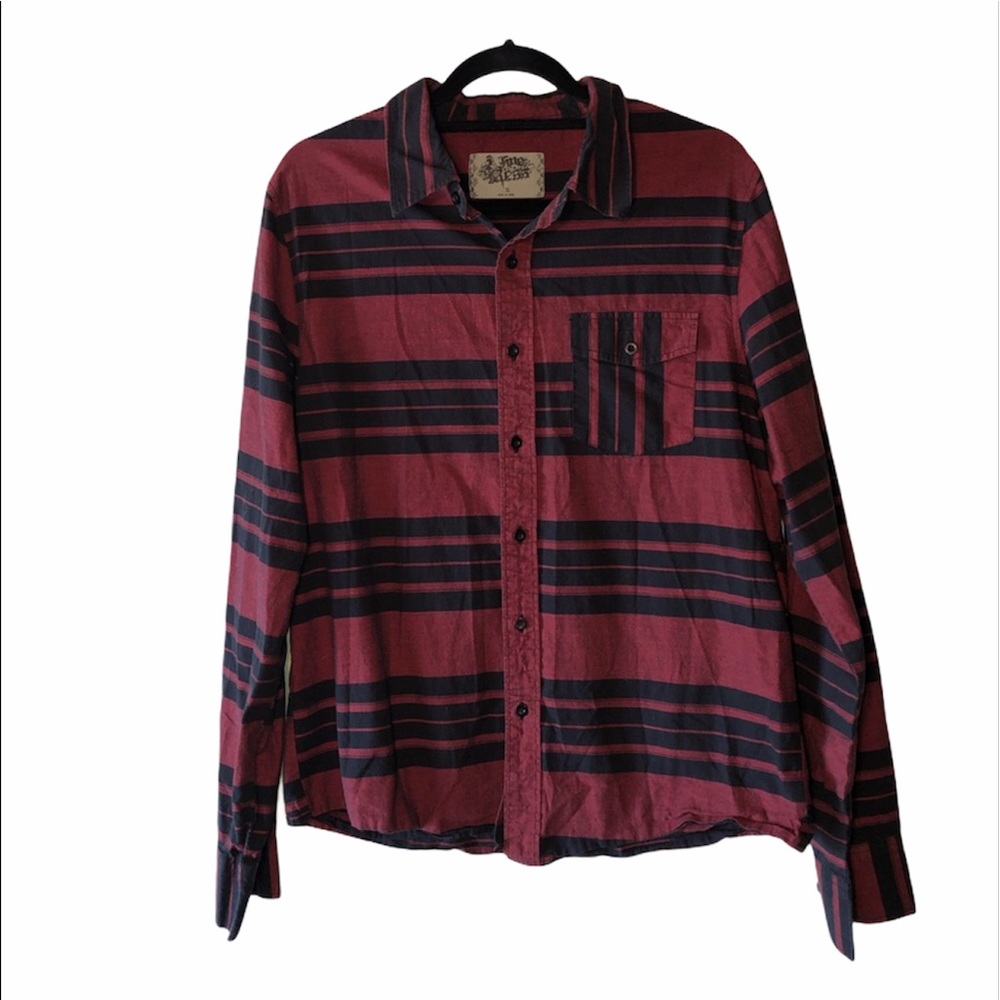 Hot Topic Striped Button Up Size XL